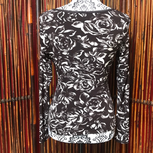 ๐4 for $25 I.N.C International Concepts top - Picture 3 of 6